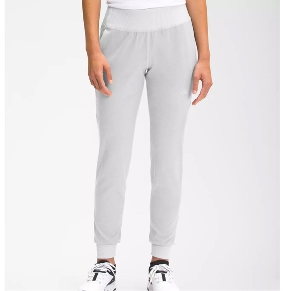 NWT The North Face Grey Joggers med-light weight - Picture 1 of 7